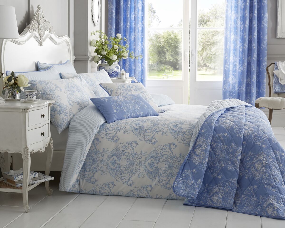 Bellissimo Toile Quilted Bedspread (Available in 3 Colours)