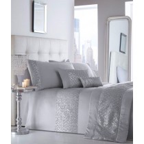 Shimmer Bed Runner (Available in 2 Colours)