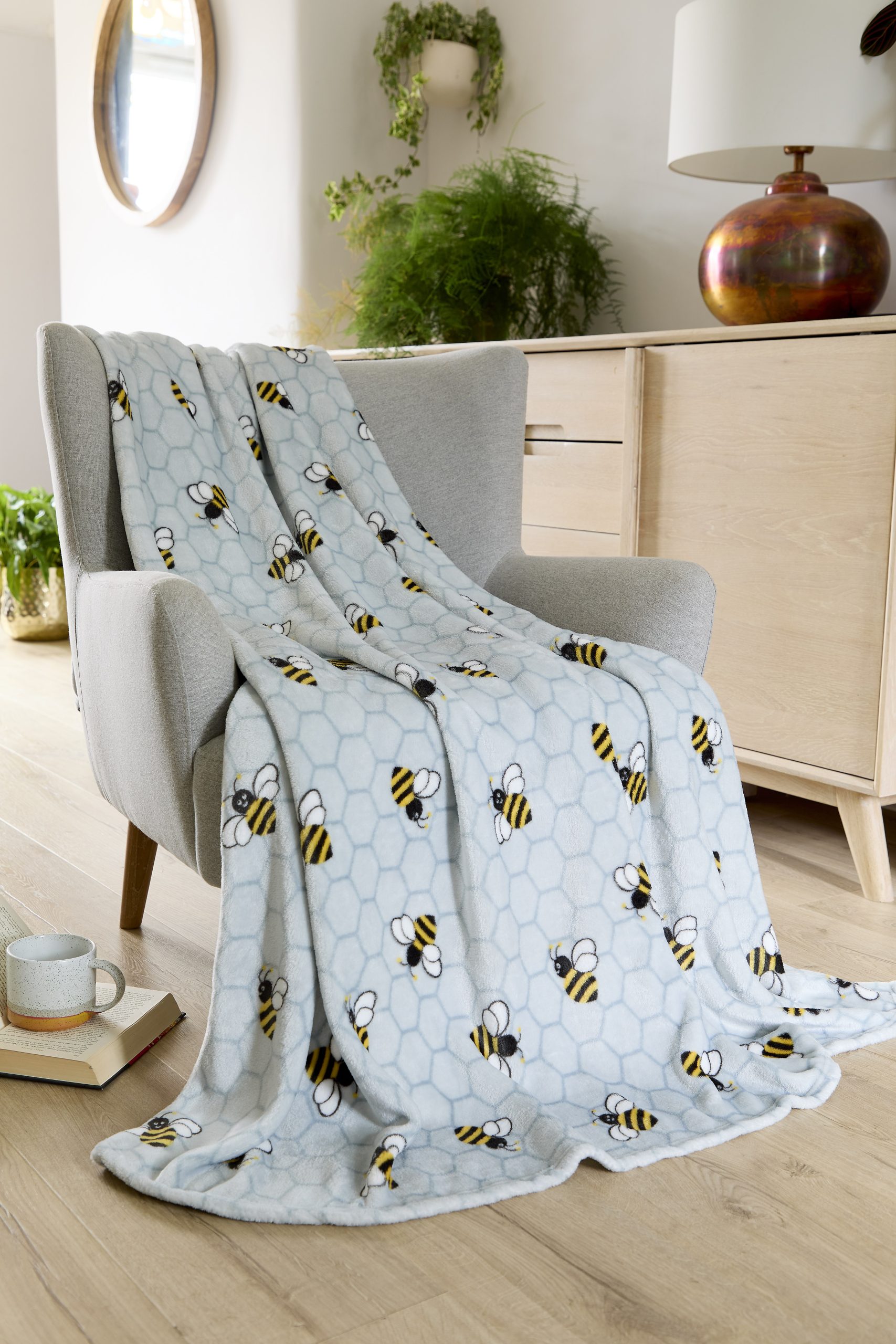 Bellissimo Printed Fleece Throws (3 Designs Available)